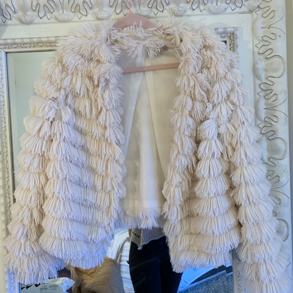 Furry cream jacket - Picture 1 of 6